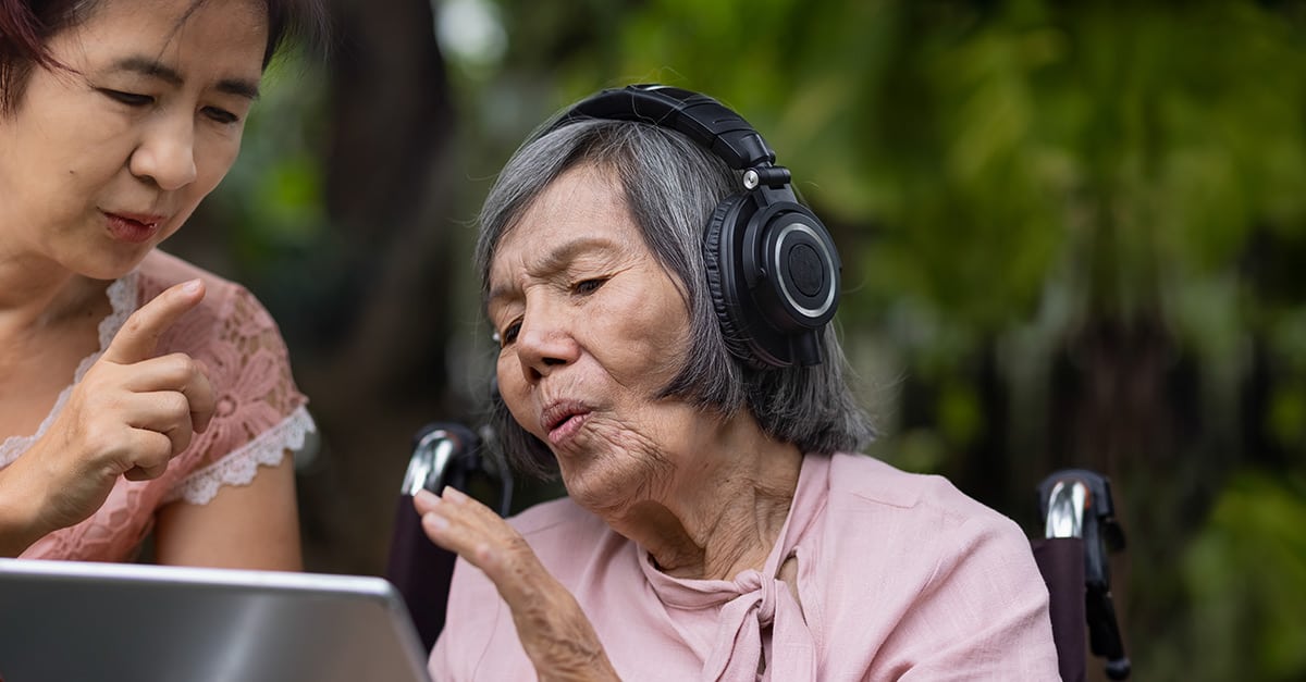 Paciente guiado mediante musicoterapia